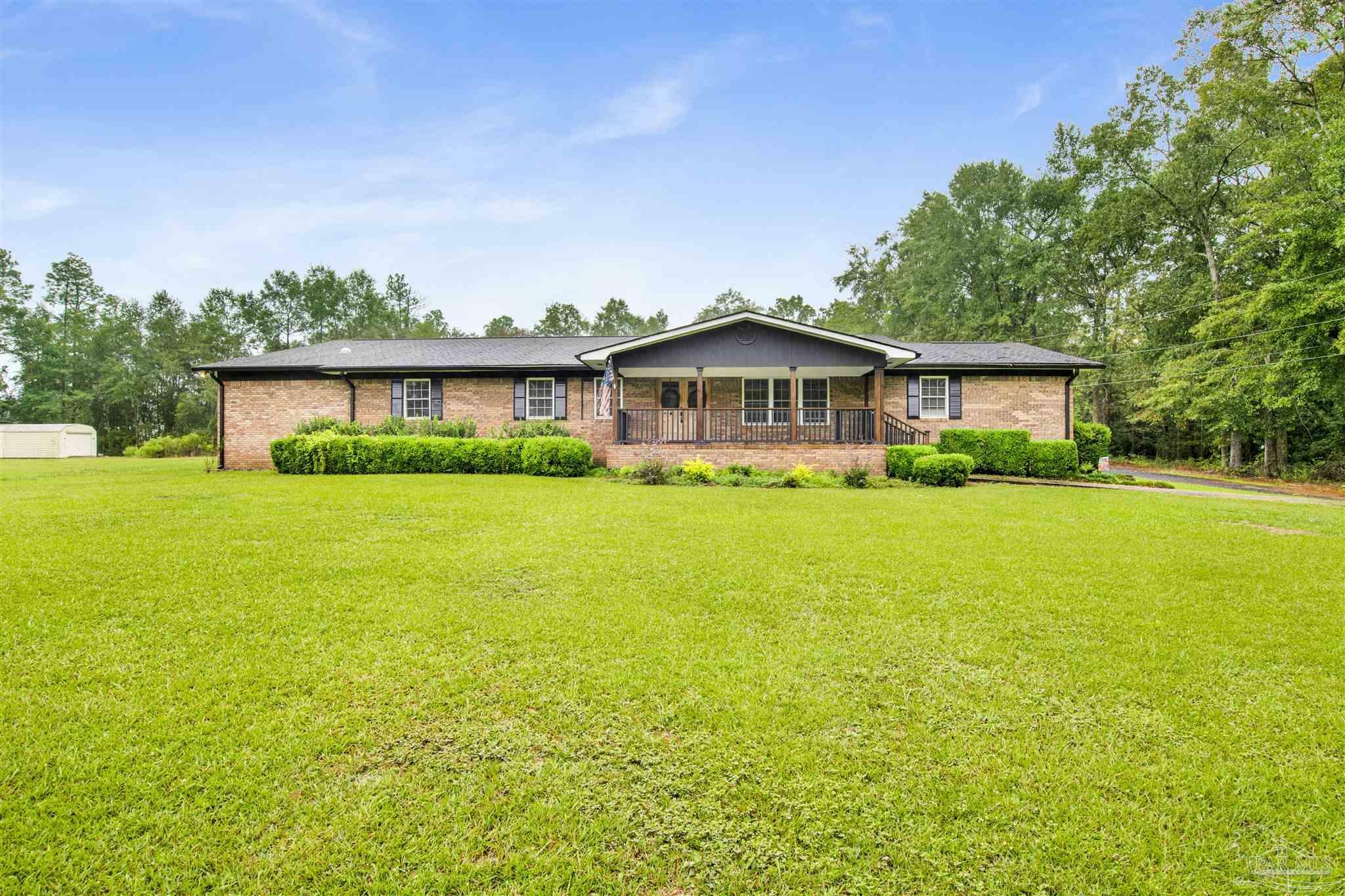 Property Photo:  241 Bridlepath Ln  AL 36441 