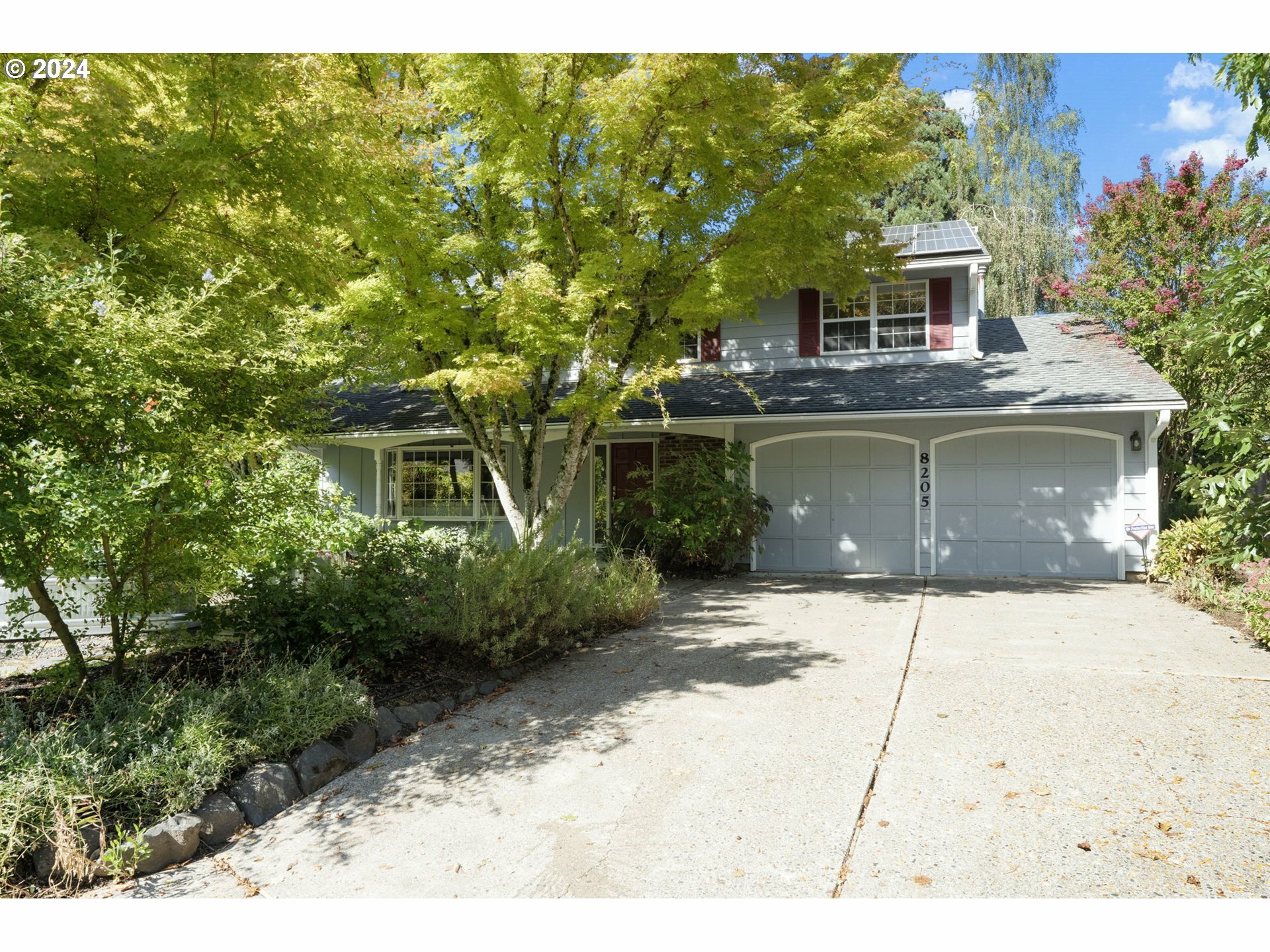 Property Photo:  8205 SW Carmel Ct  OR 97223 