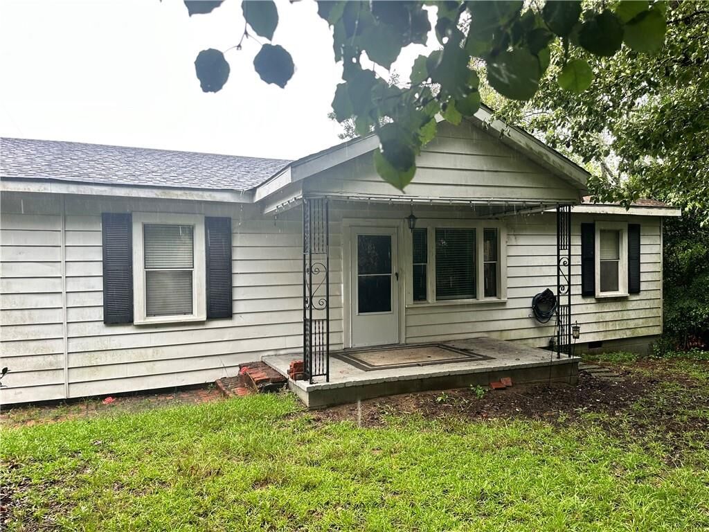 Property Photo: 54 Hwy 165 AL 36869