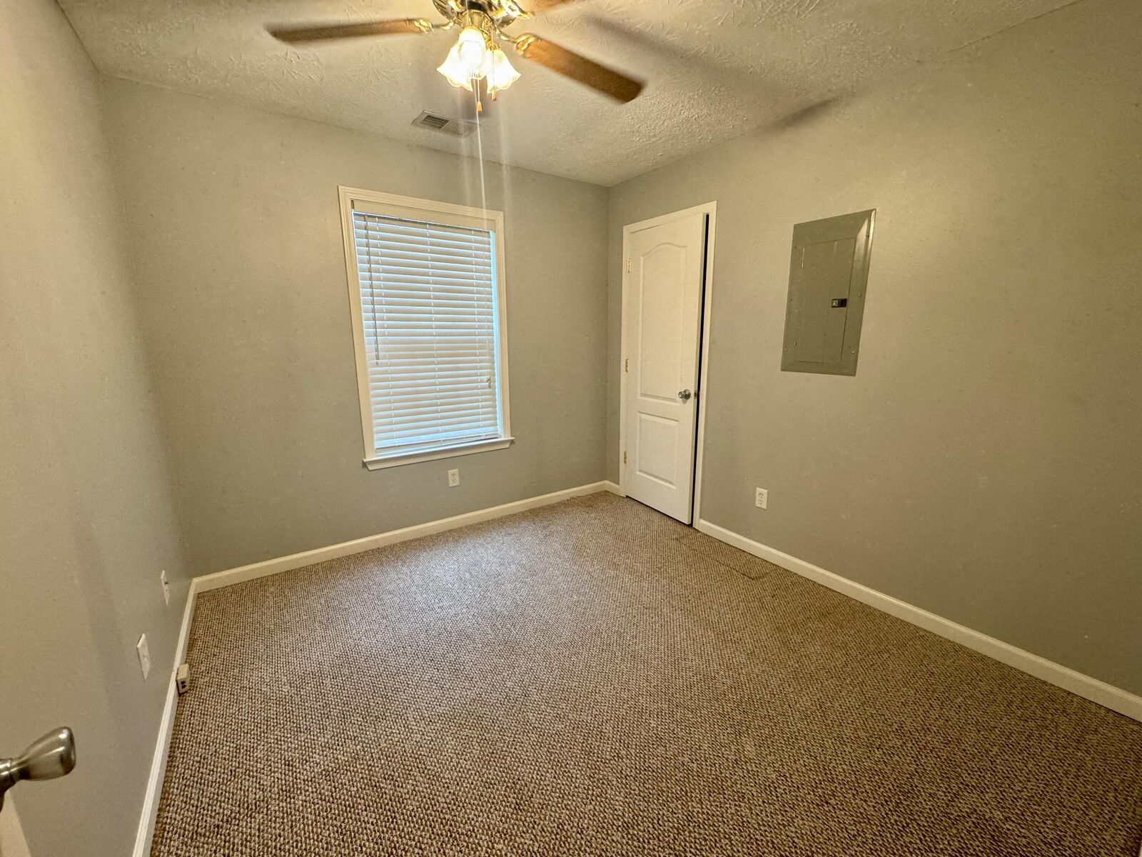 Property Photo:  332 Irvine View Street  KY 40475 