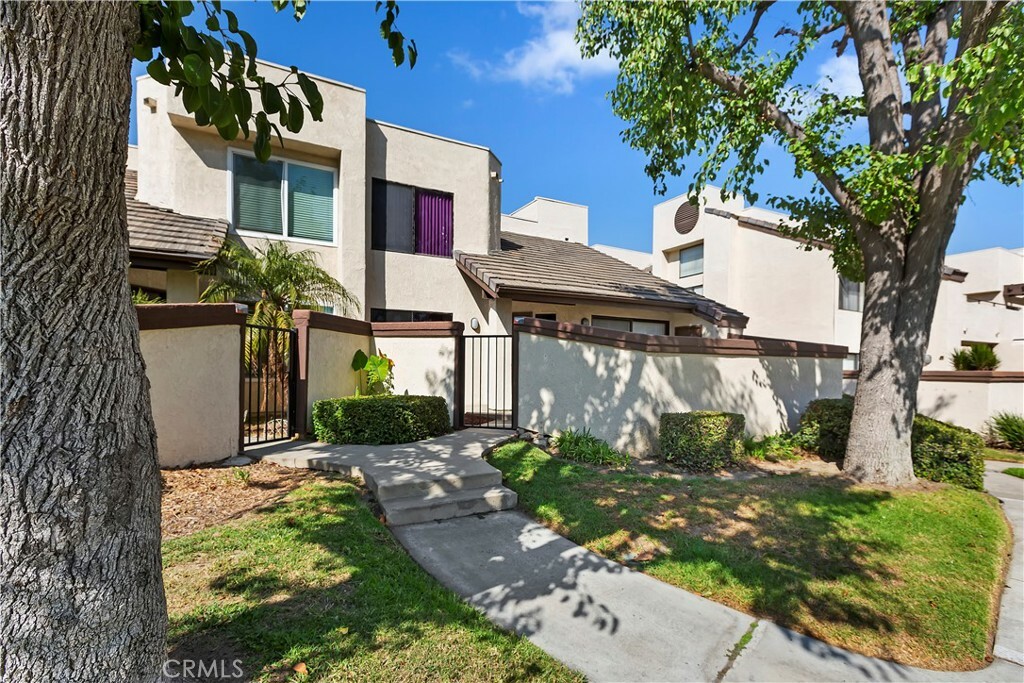 Property Photo:  426 N Imperial Avenue C  CA 91764 