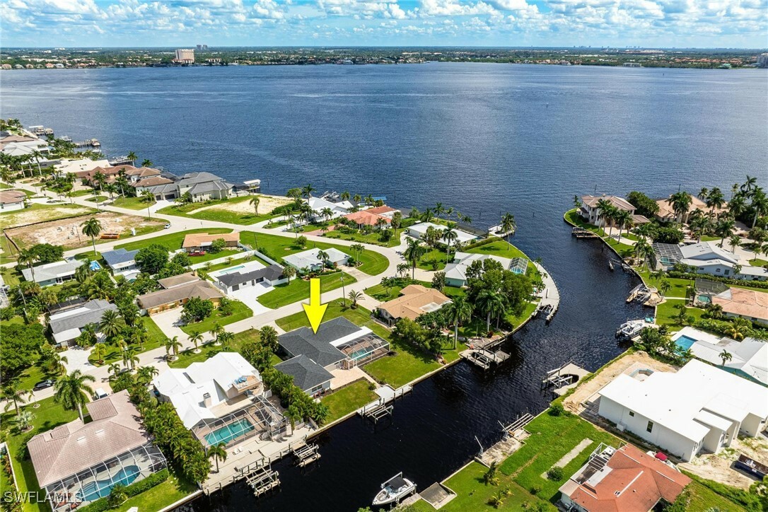Property Photo: 4930 Edith Esplanade FL 33904