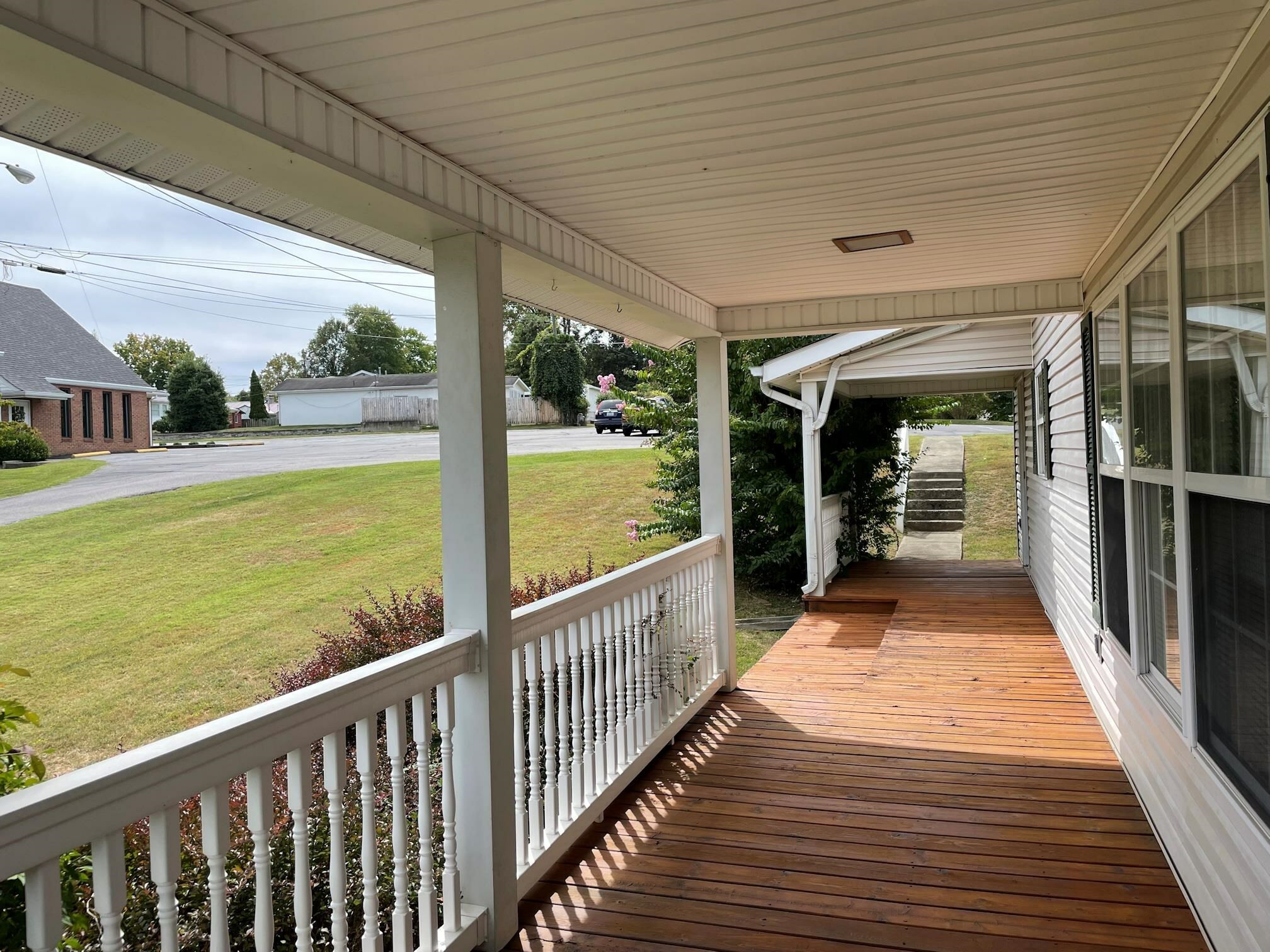 Property Photo:  1670 Beech Street  KY 41102 