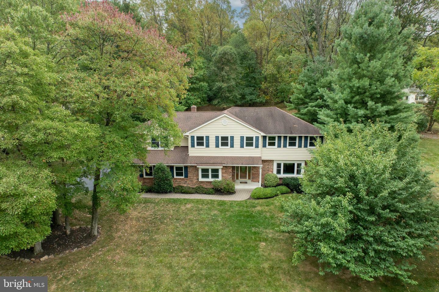 Property Photo:  604 Brainerd Place  PA 19341 