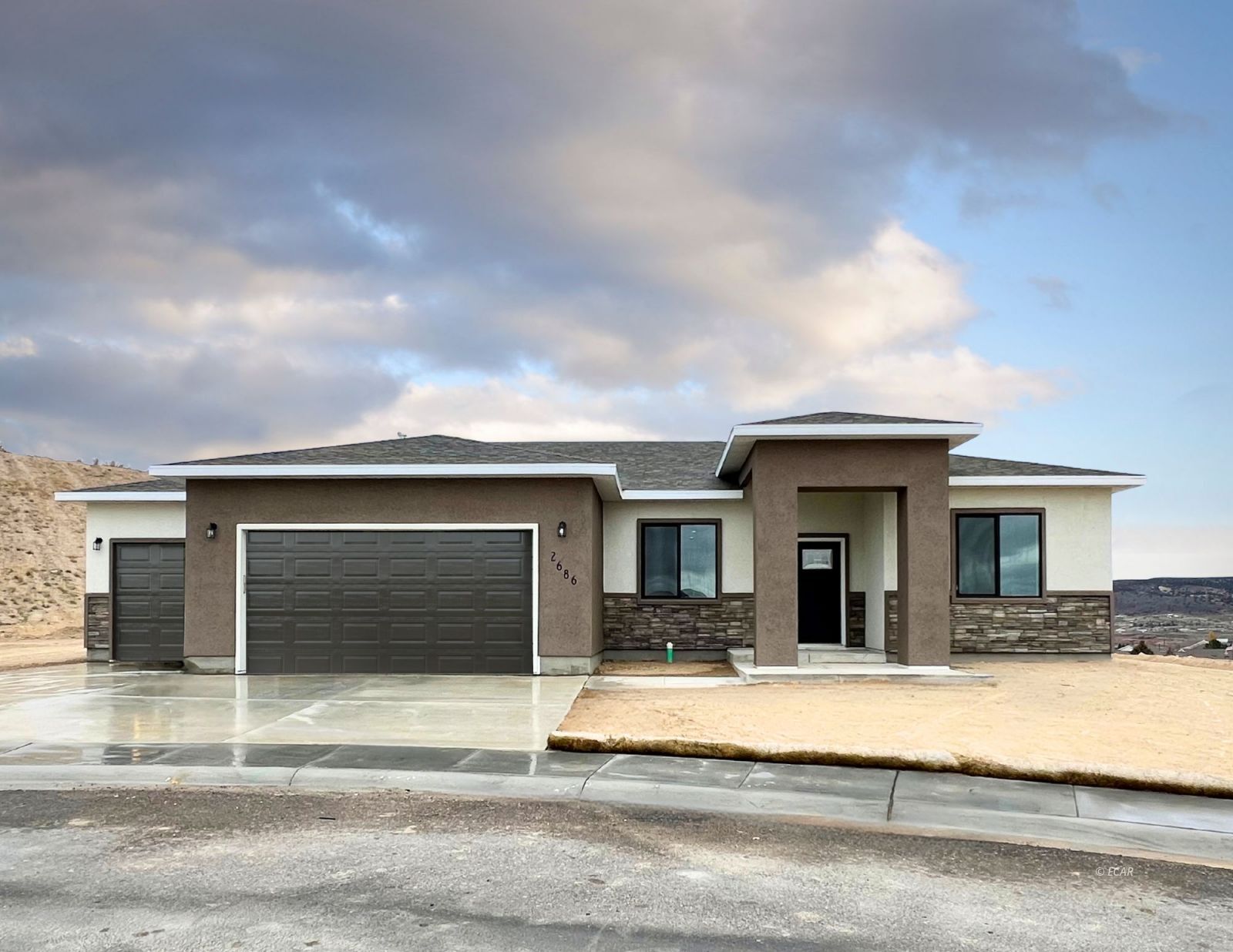 Property Photo: 2686 Mesquite Way NV 89801