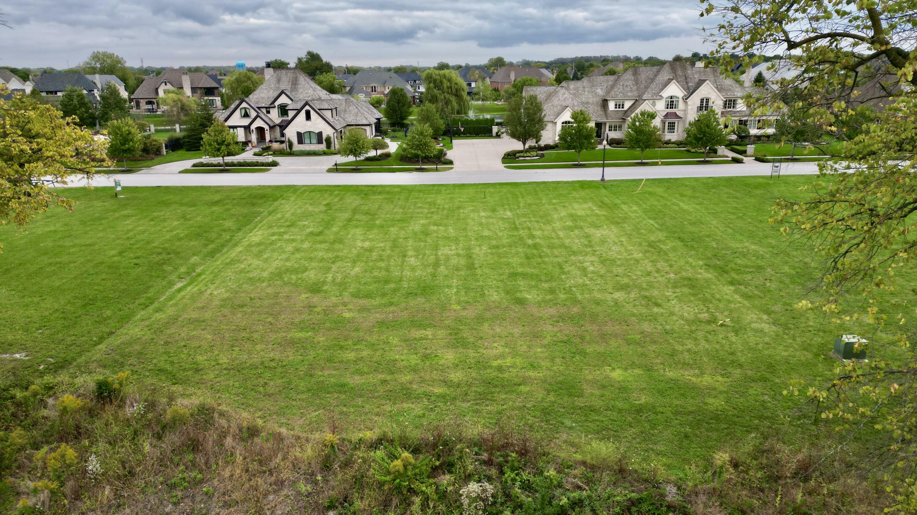 Property Photo:  1432 Park West Circle  IN 46321 