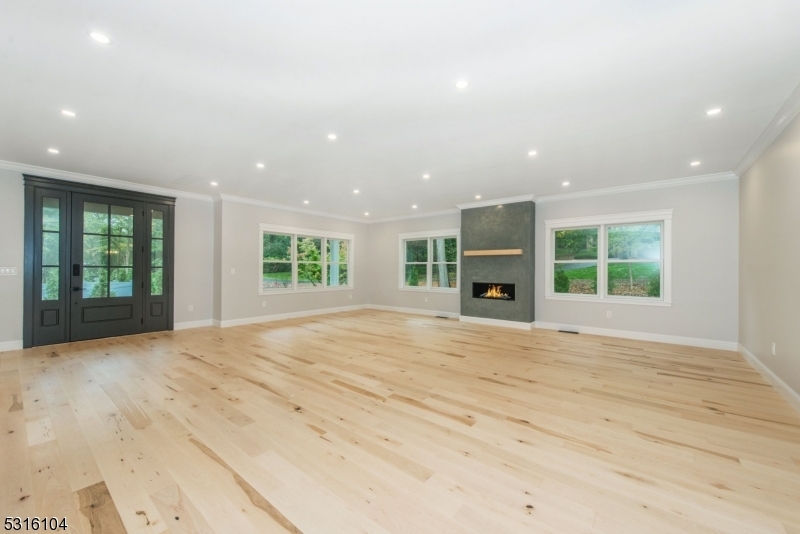 Property Photo:  37 Parker Pl  NJ 07458 