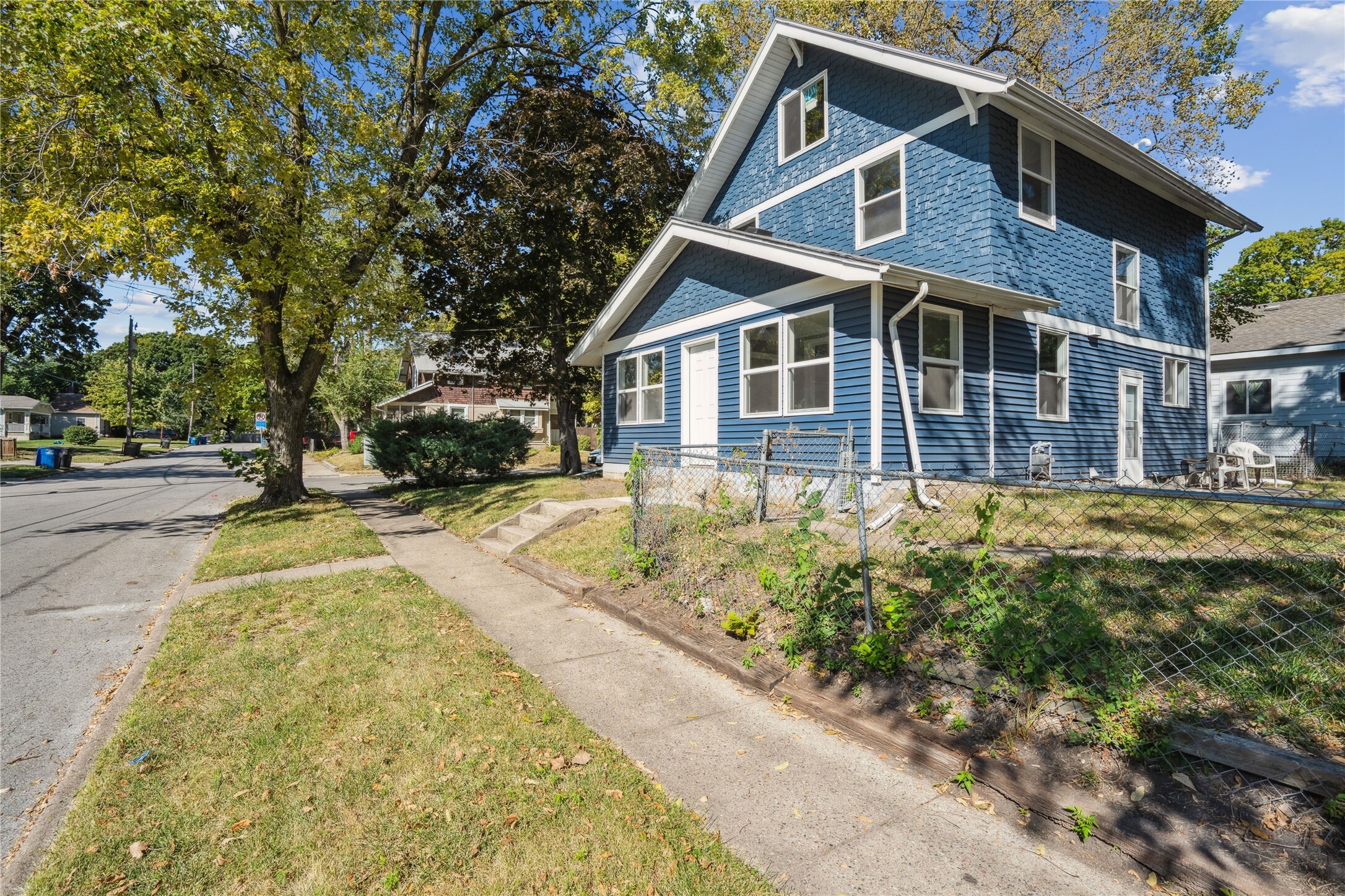 Property Photo:  2017 Meek Avenue  IA 50311 