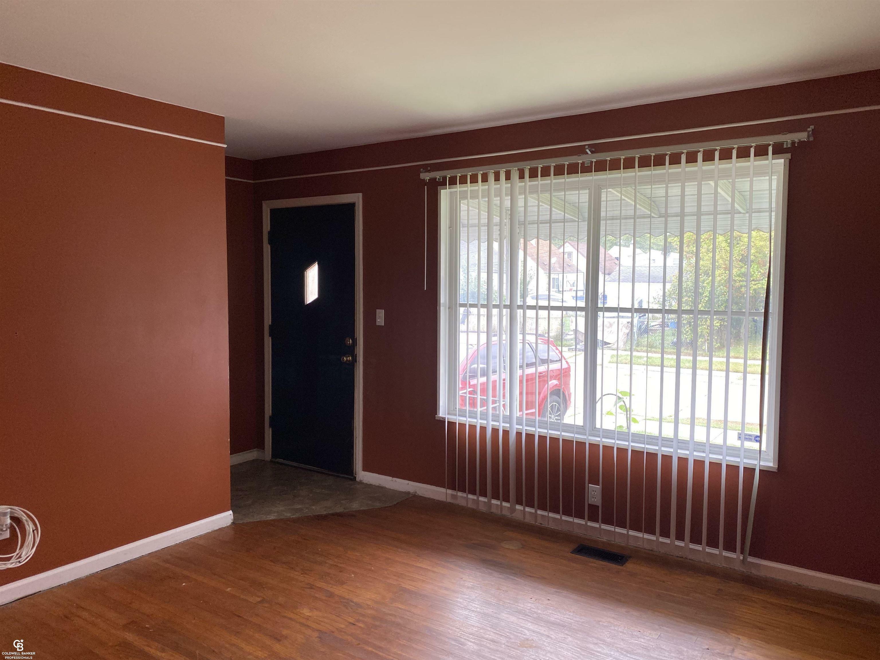 Property Photo:  14800 Alberta Avenue  MI 48089 