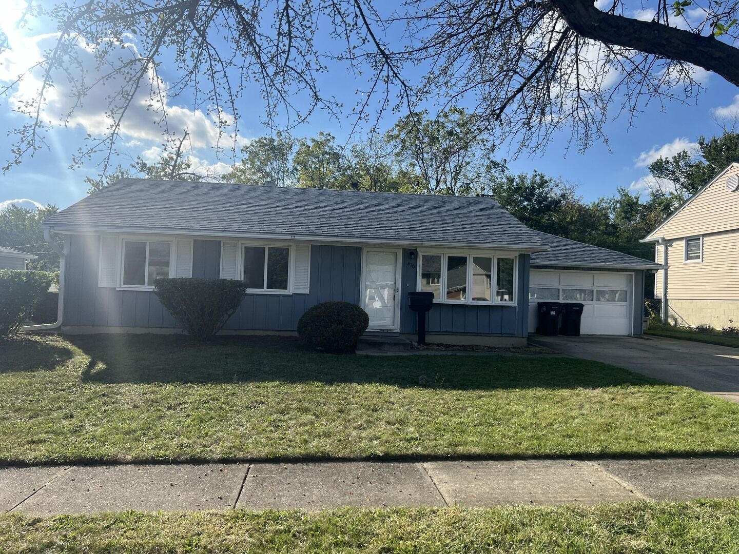 Property Photo: 410 Chase Terrace IL 60107