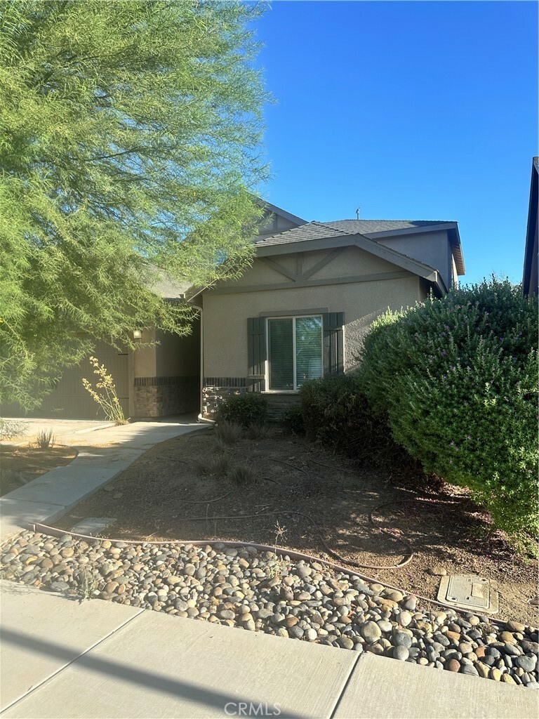 Property Photo:  9321 Red Pine Drive  CA 93263 