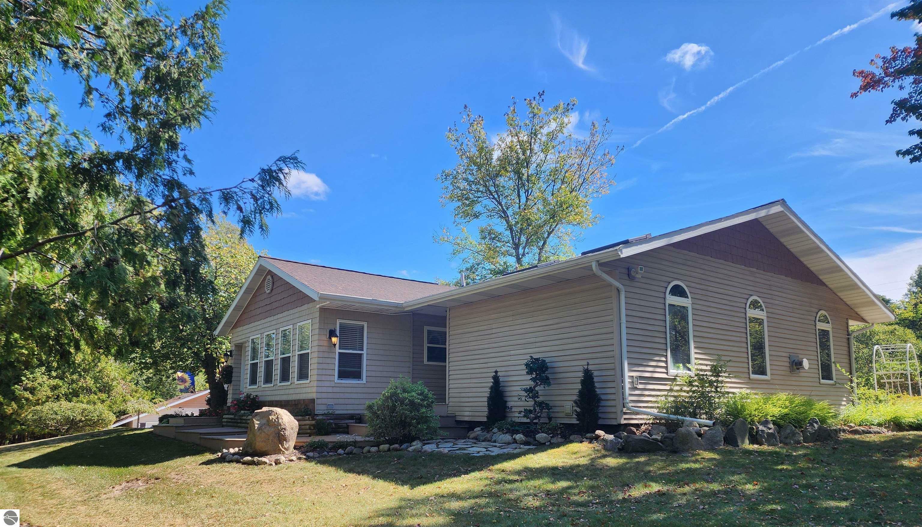 Property Photo:  243 W Bluegrass Road  MI 48858 