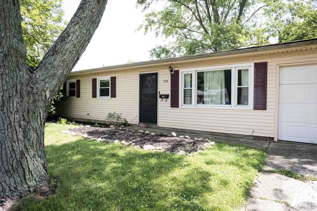 Property Photo:  949 S 18th Street  IN 47374 