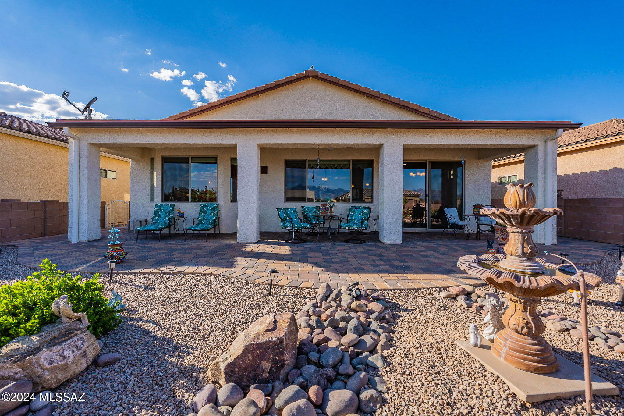 Property Photo:  764 N Camino Cerro La Silla  AZ 85614 