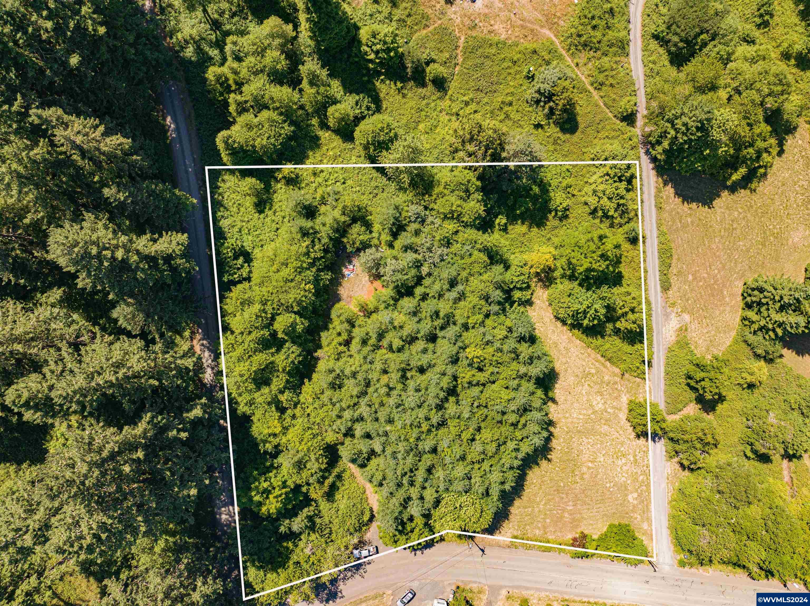 Property Photo: 220 21st (Next To) Lot 3900 Av OR 97386