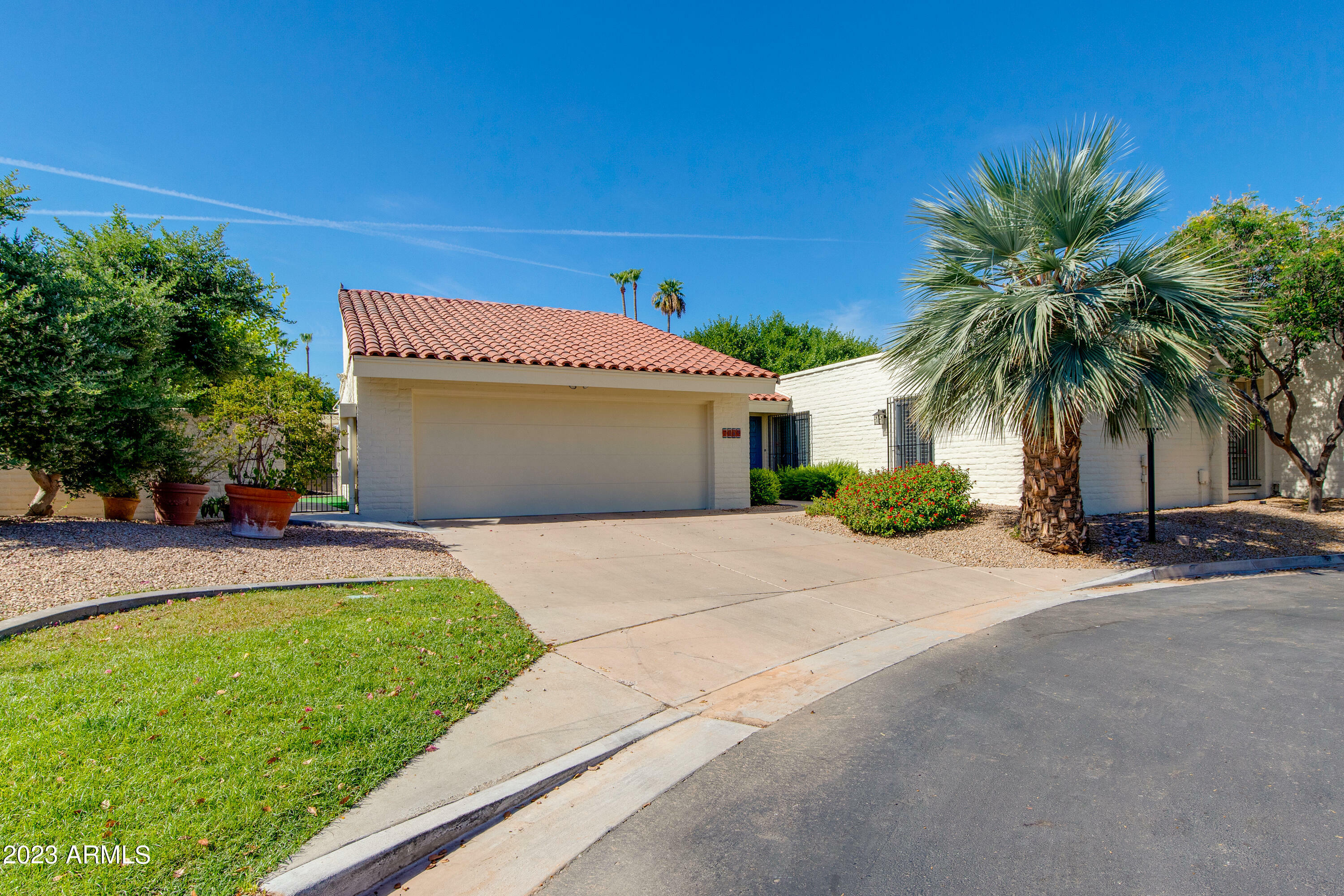 Property Photo:  7369 E Krall Street  AZ 85250 