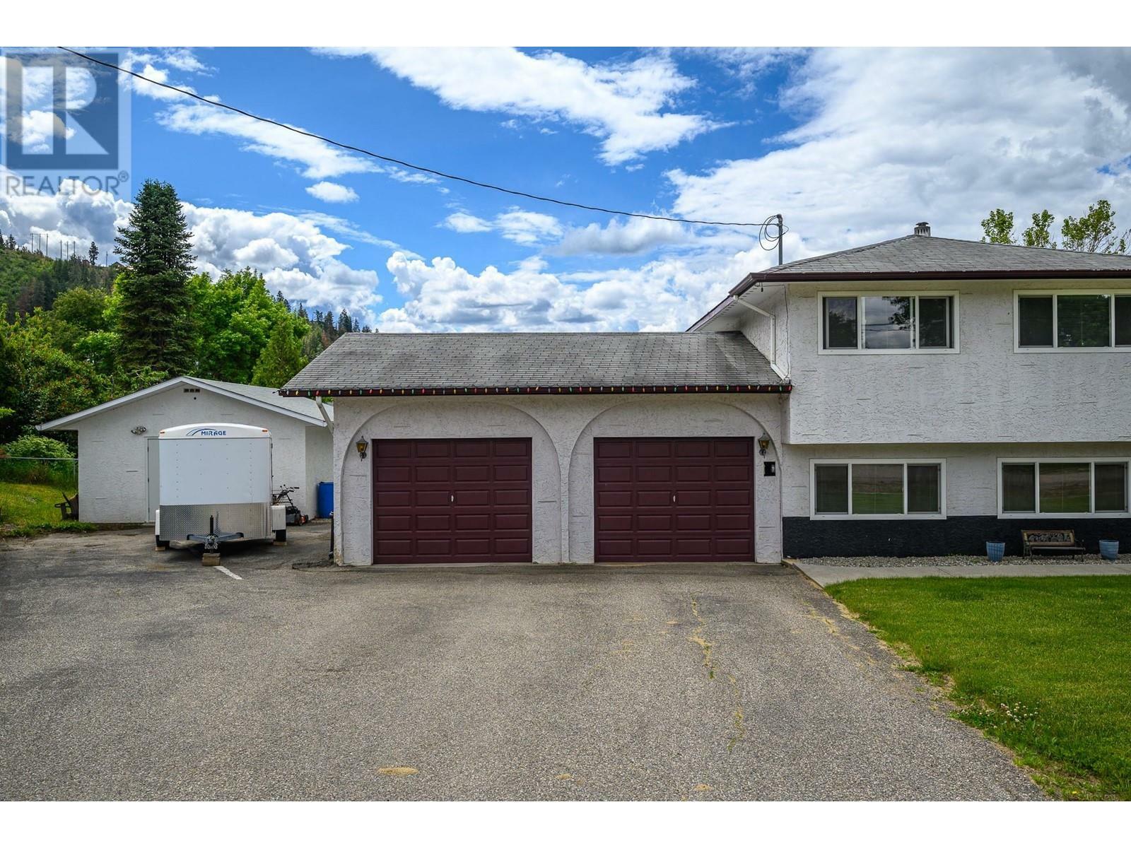 Property Photo:  4535 Bolduc Road  BC V1B 3J1 