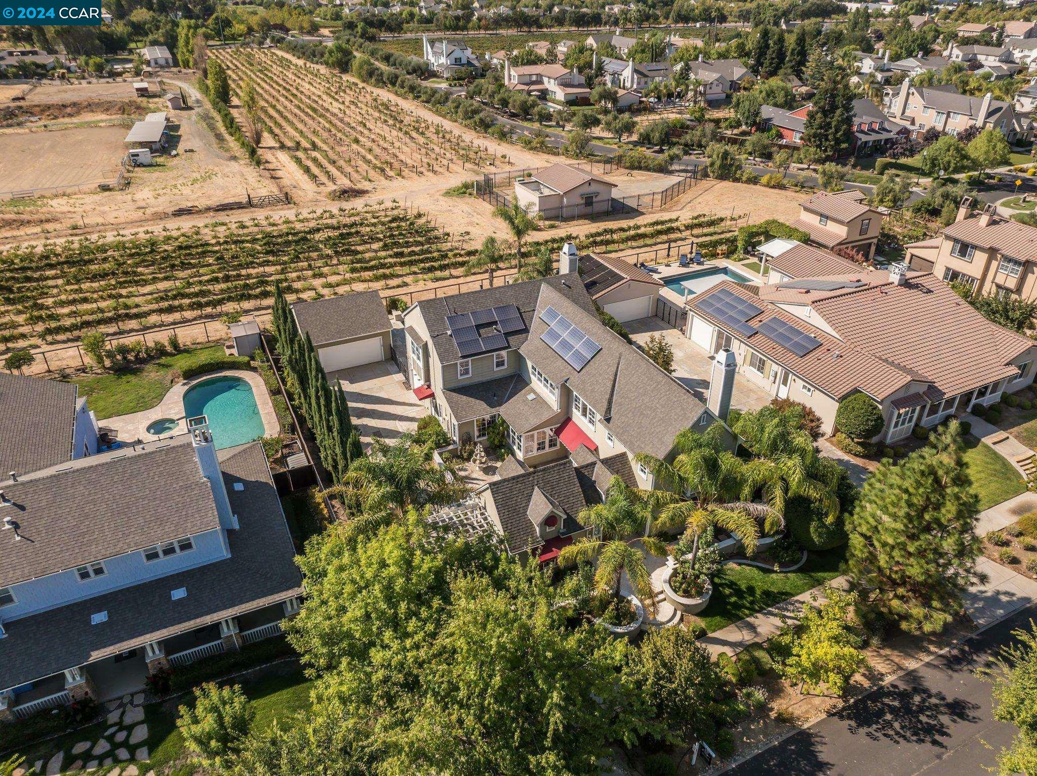 Property Photo:  2755 Yountville Ct  CA 94550 