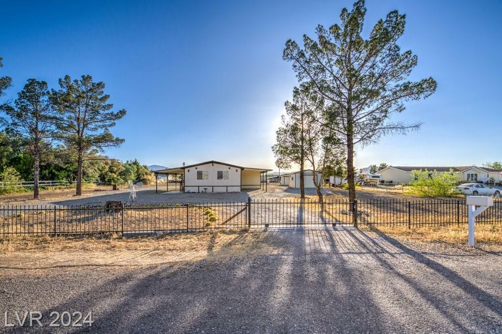 Property Photo:  670 Cynthia Street  NV 89048 