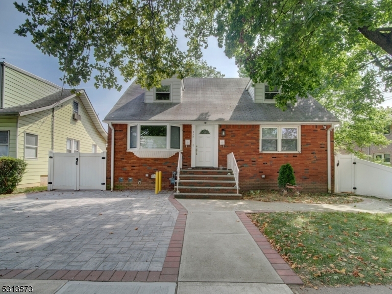 Property Photo:  727 Jaques Ave  NJ 07065 