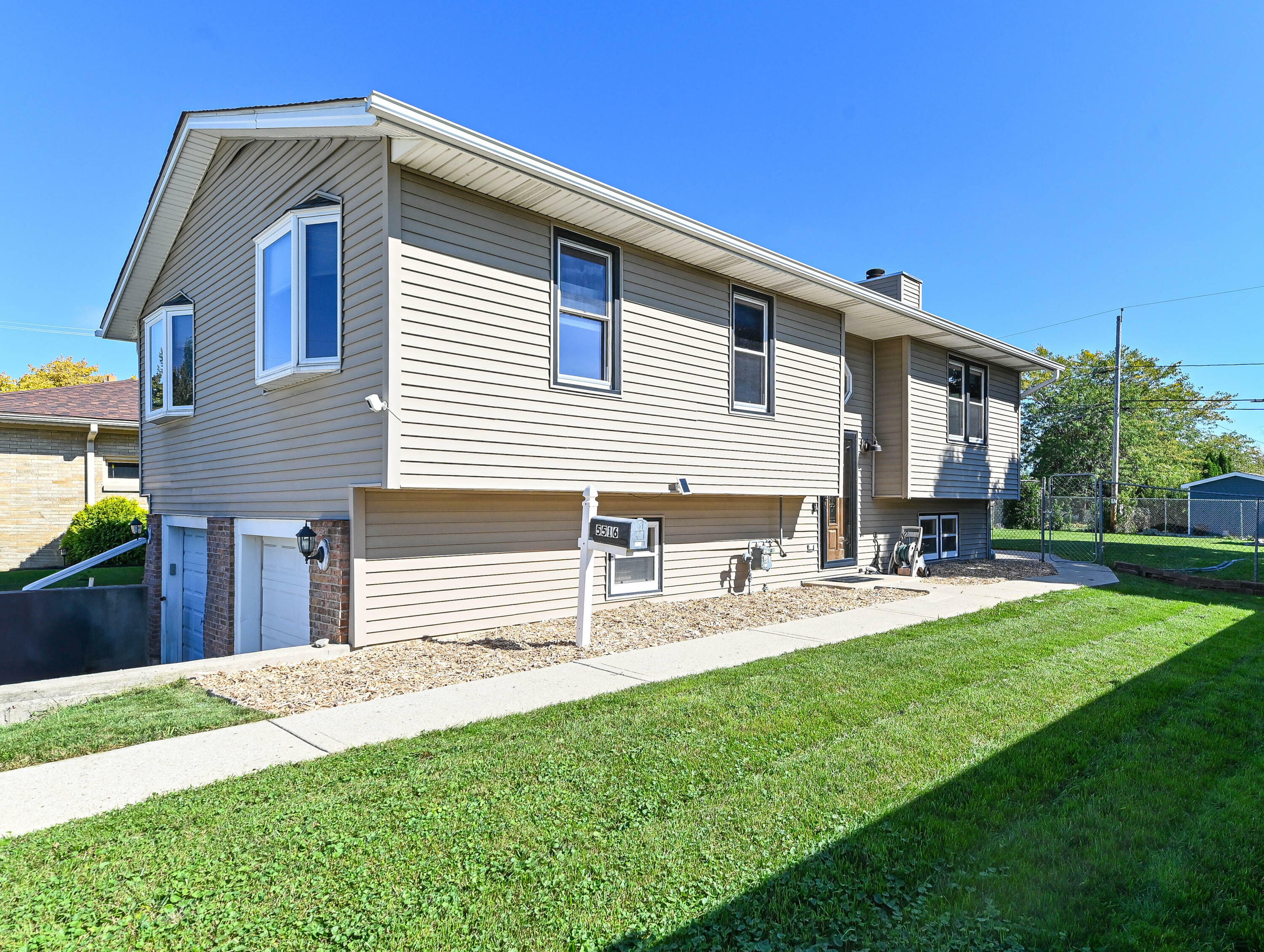 Property Photo:  5516 S Kirkwood Ave  WI 53110 