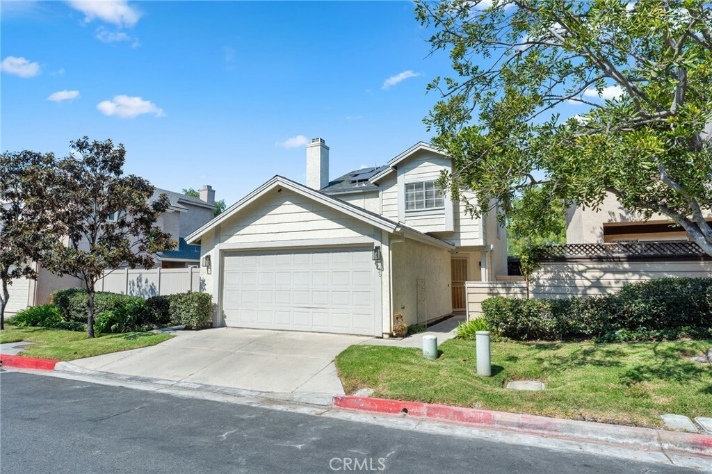 Property Photo:  4236 Esperanza Way  CA 92056 