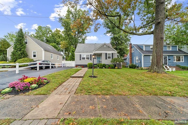 Property Photo:  1519 Boulevard  NJ 07090 