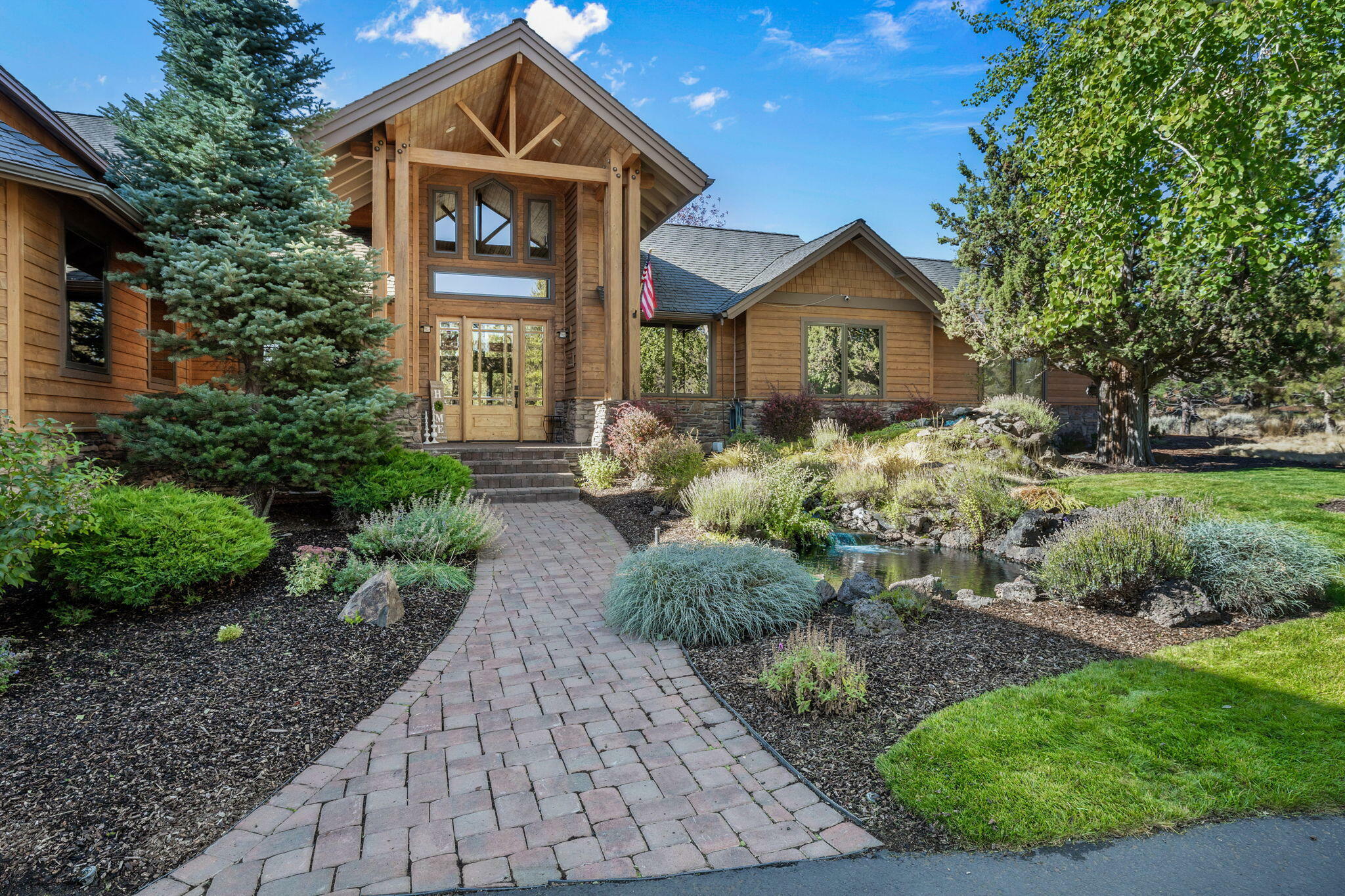 Property Photo: 16991 Lady Caroline Drive OR 97759