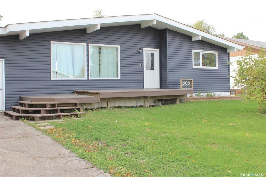 Property Photo:  303 River Heights Drive  SK S0A 2A0 