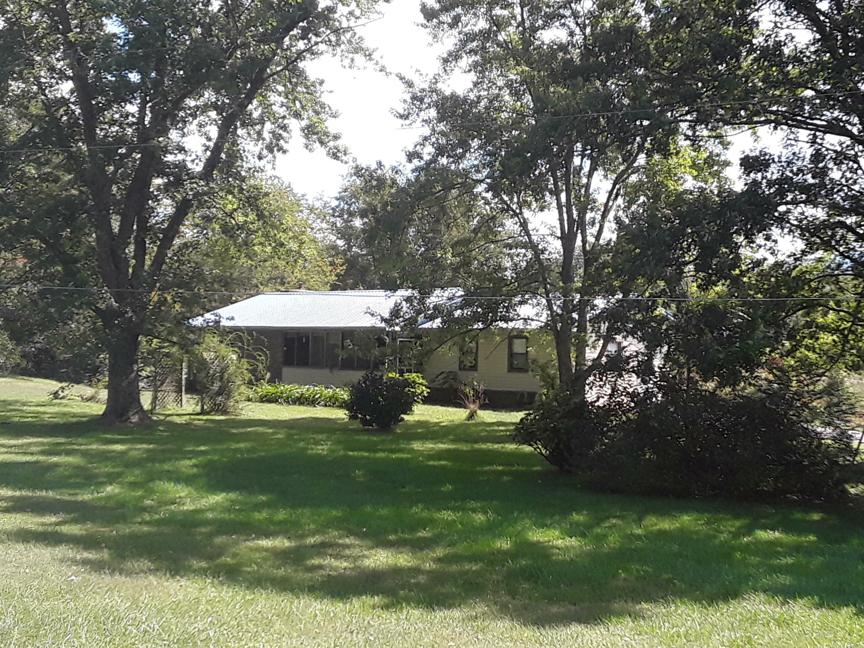 Property Photo:  2125 107 Cutoff  TN 37743 