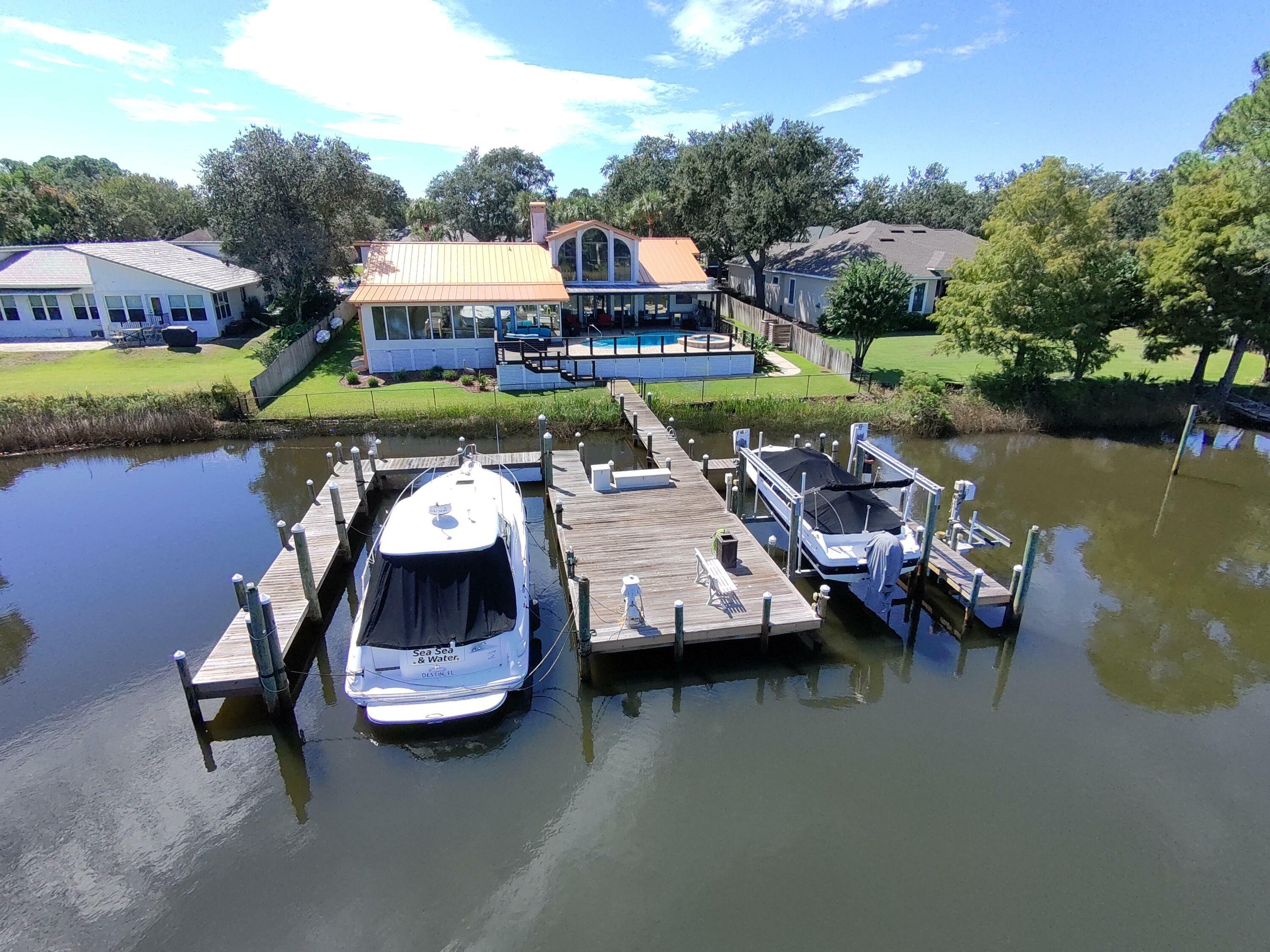 Property Photo:  66 Indian Bayou Drive  FL 32541 