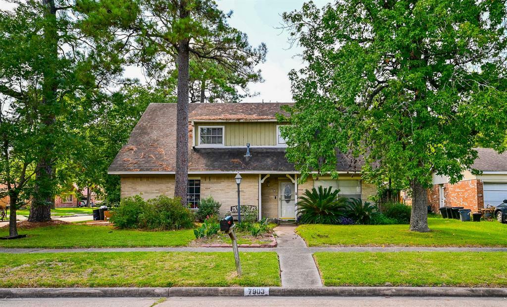 Property Photo:  7903 Ledgewood Drive  TX 77049 