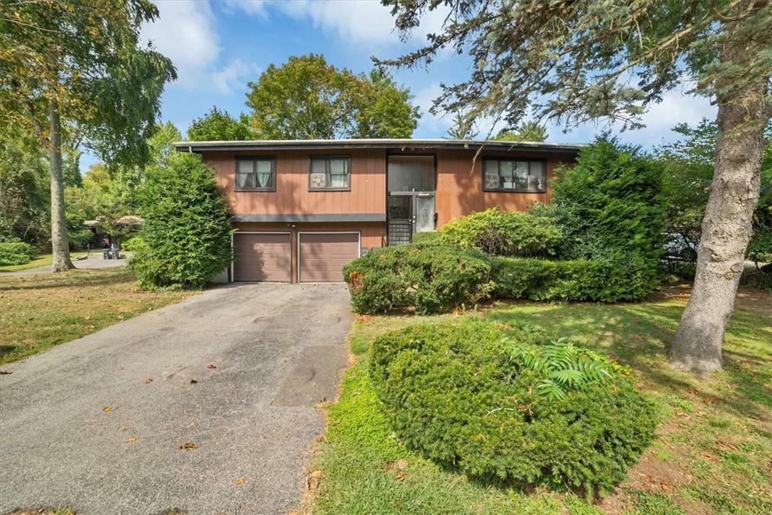 Property Photo:  7 Brookdell Drive  NY 10530 