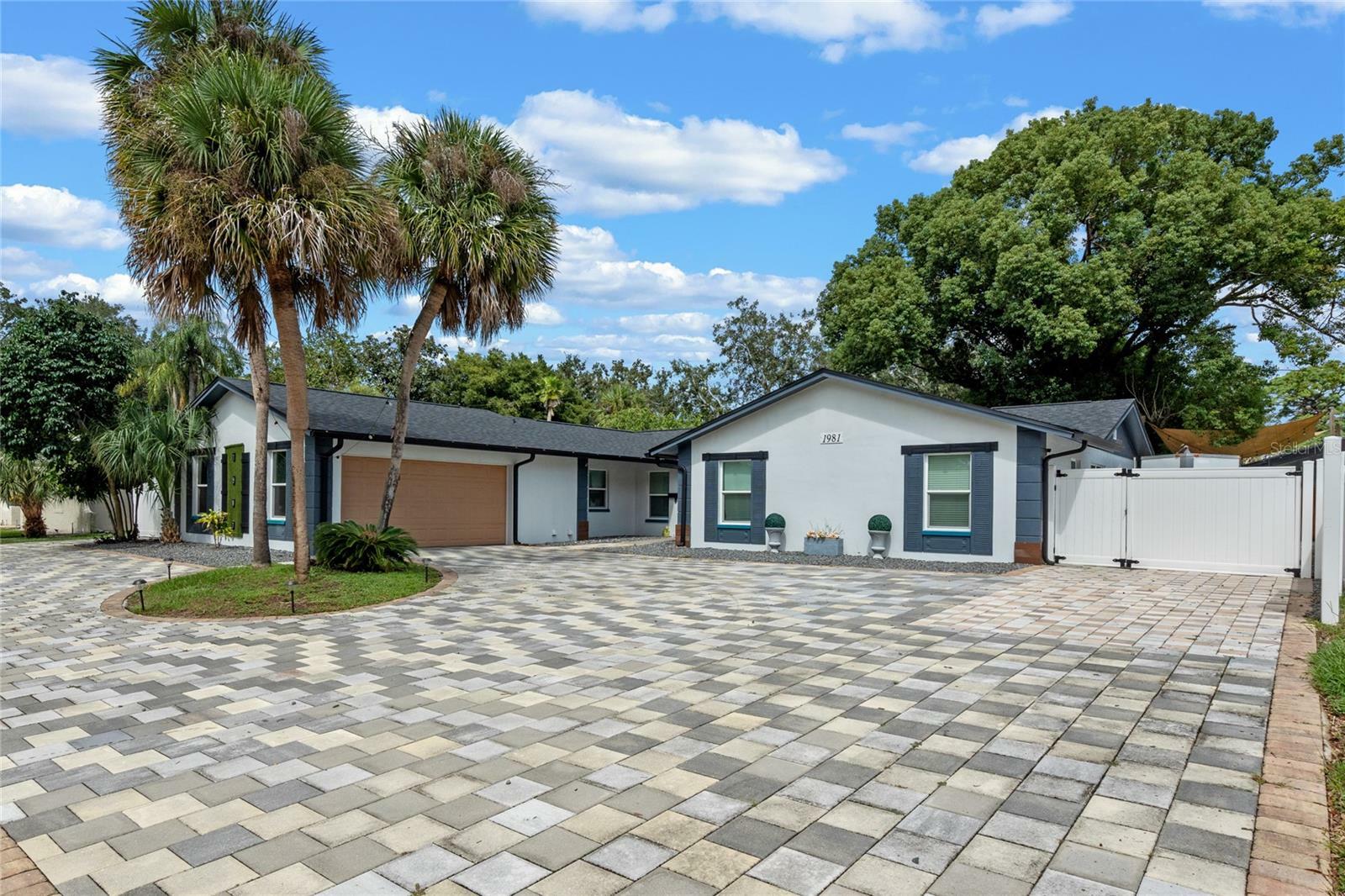 Property Photo:  1981 Japonica Road  FL 32792 