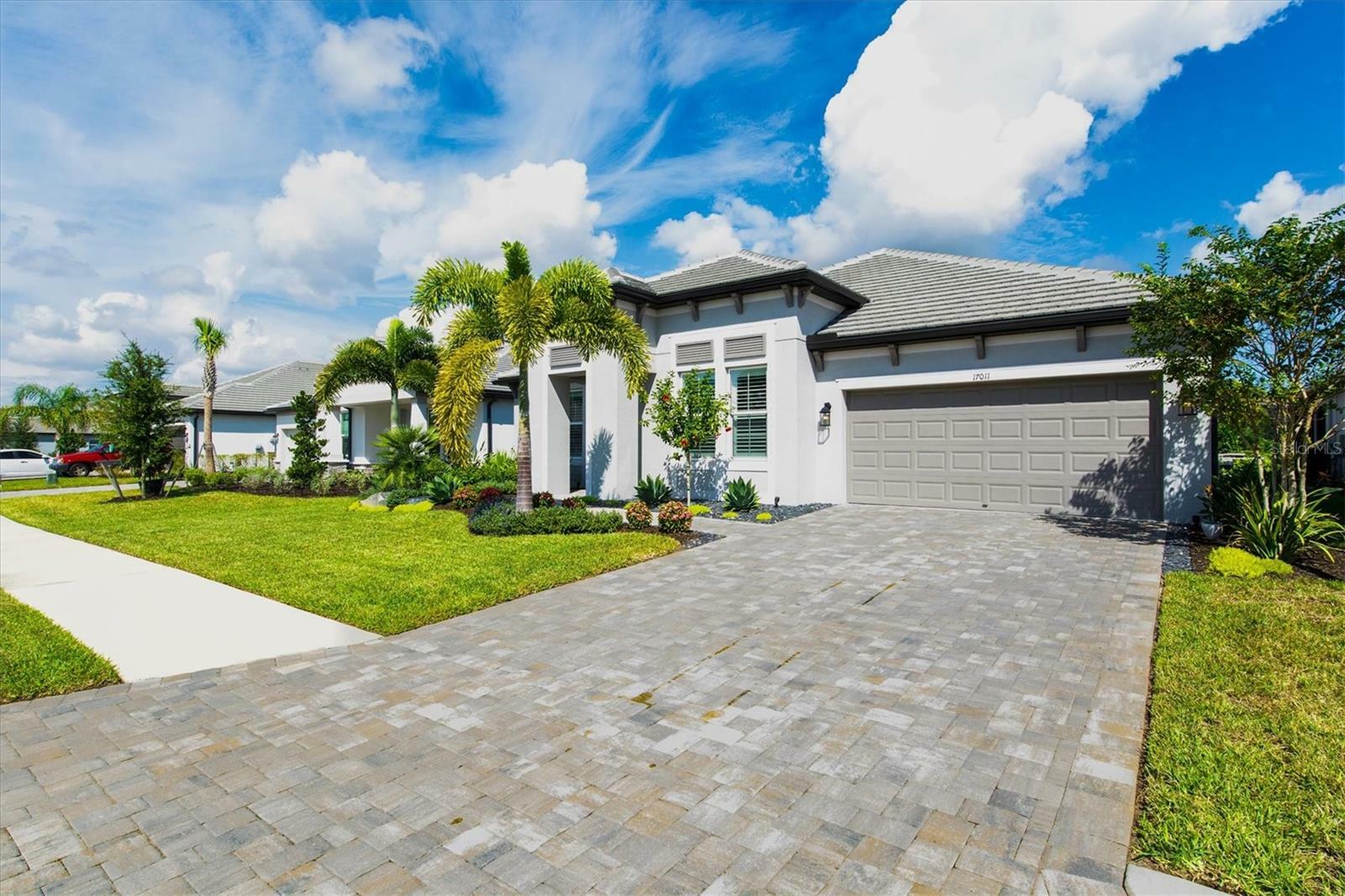 Property Photo:  17011 Sweetwater Village Drive  FL 34211 