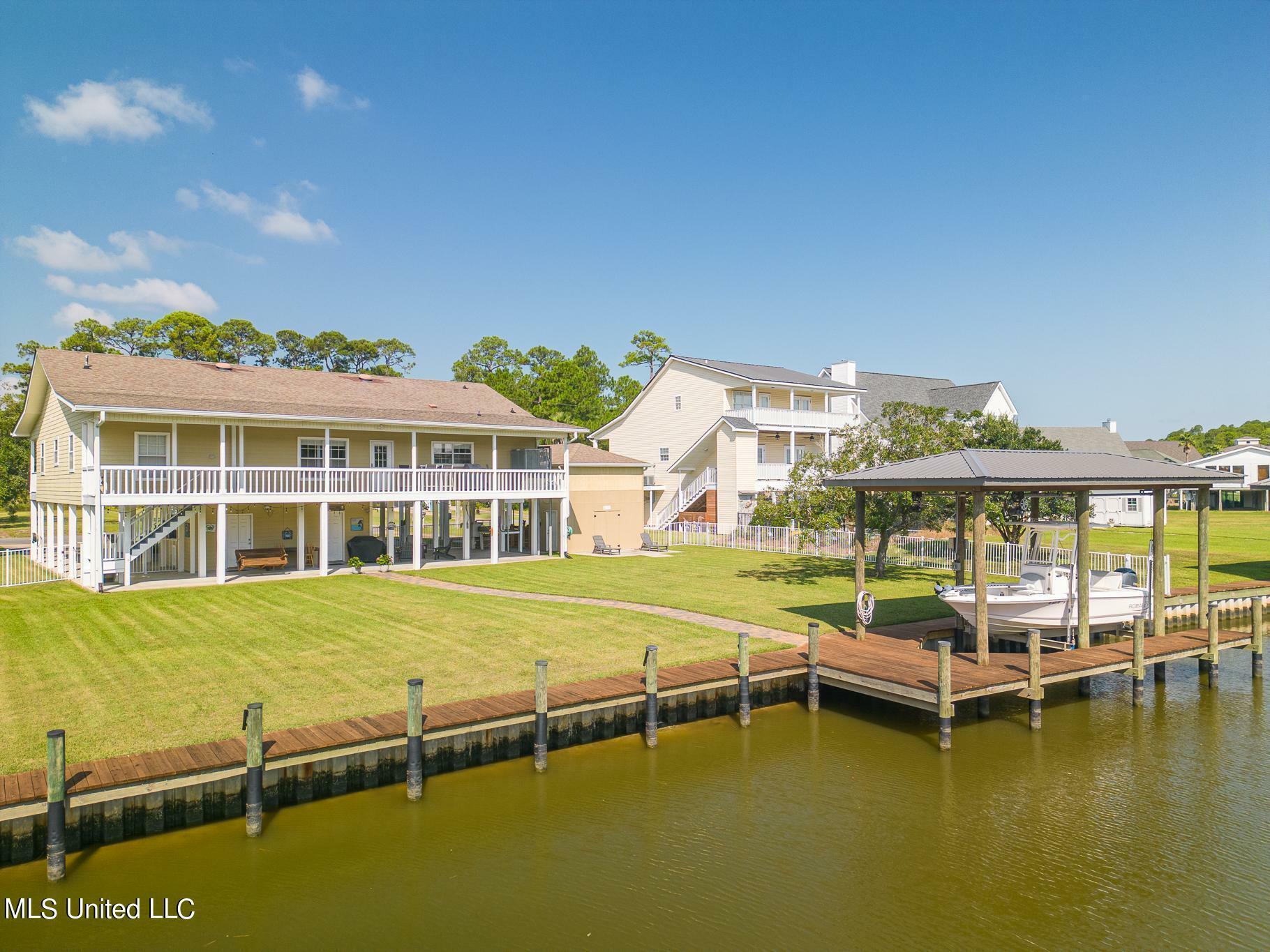 Property Photo: 206 Hackberry Drive MS 39571