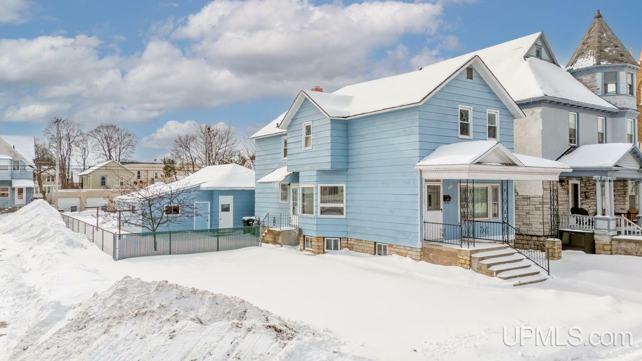 Property Photo: 1019 S 1st Avenue MI 49829
