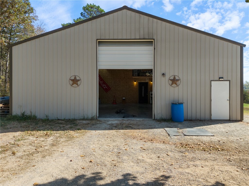 Property Photo:  225 County Road 507  AR 72616 