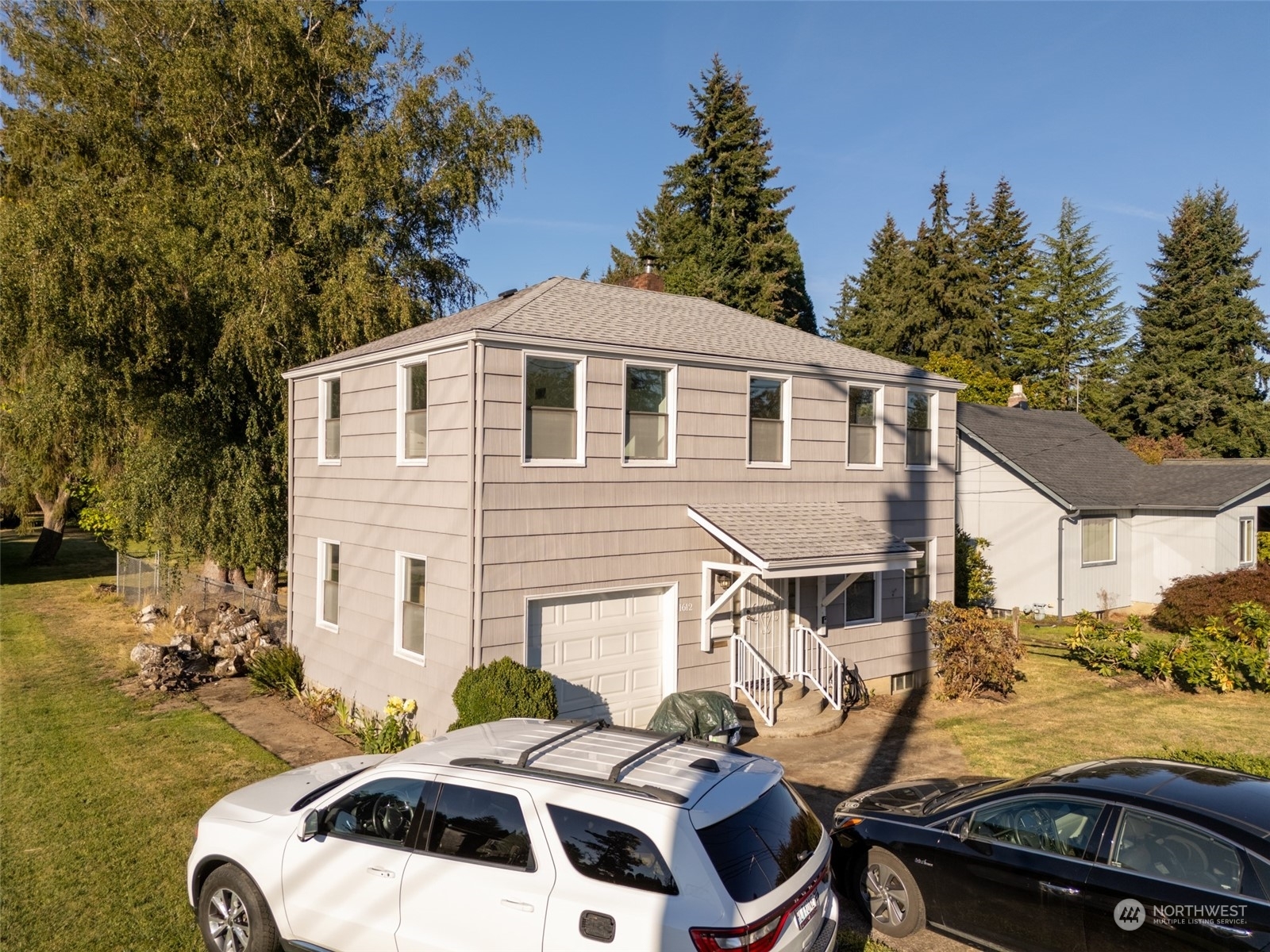 Property Photo:  1612  Ocean Beach Highway  WA 98632 