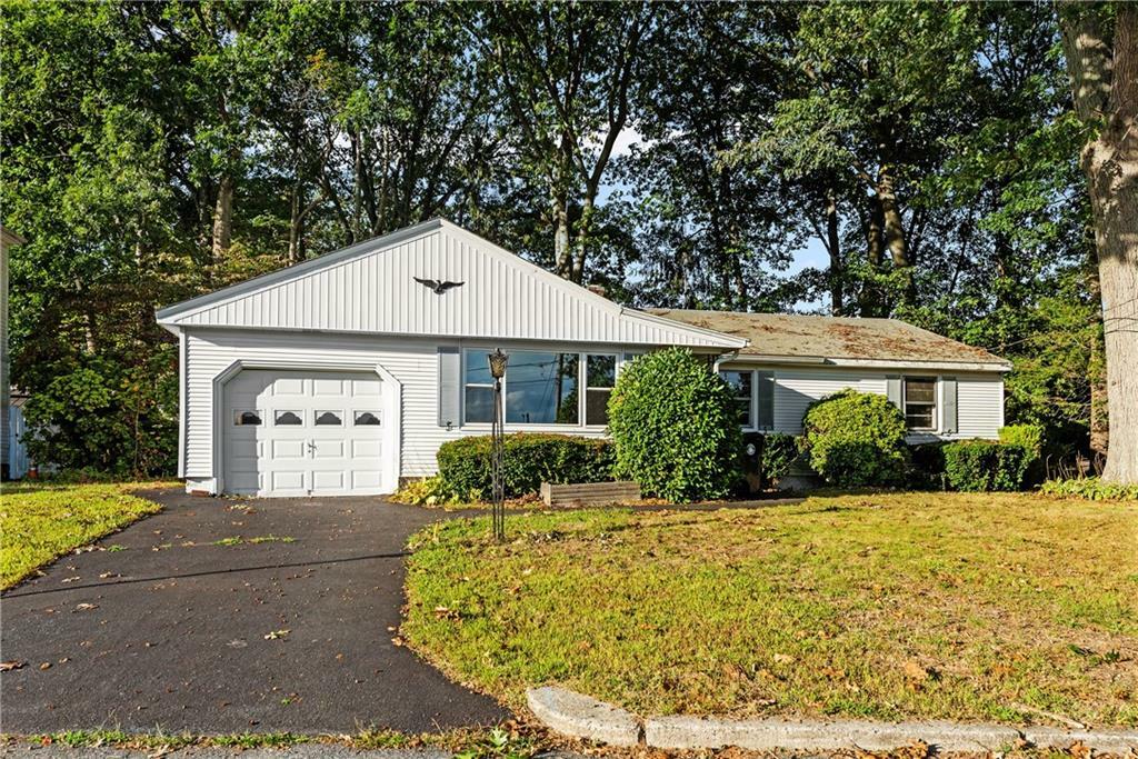 Property Photo:  1 Woodlawn Avenue  RI 02911 