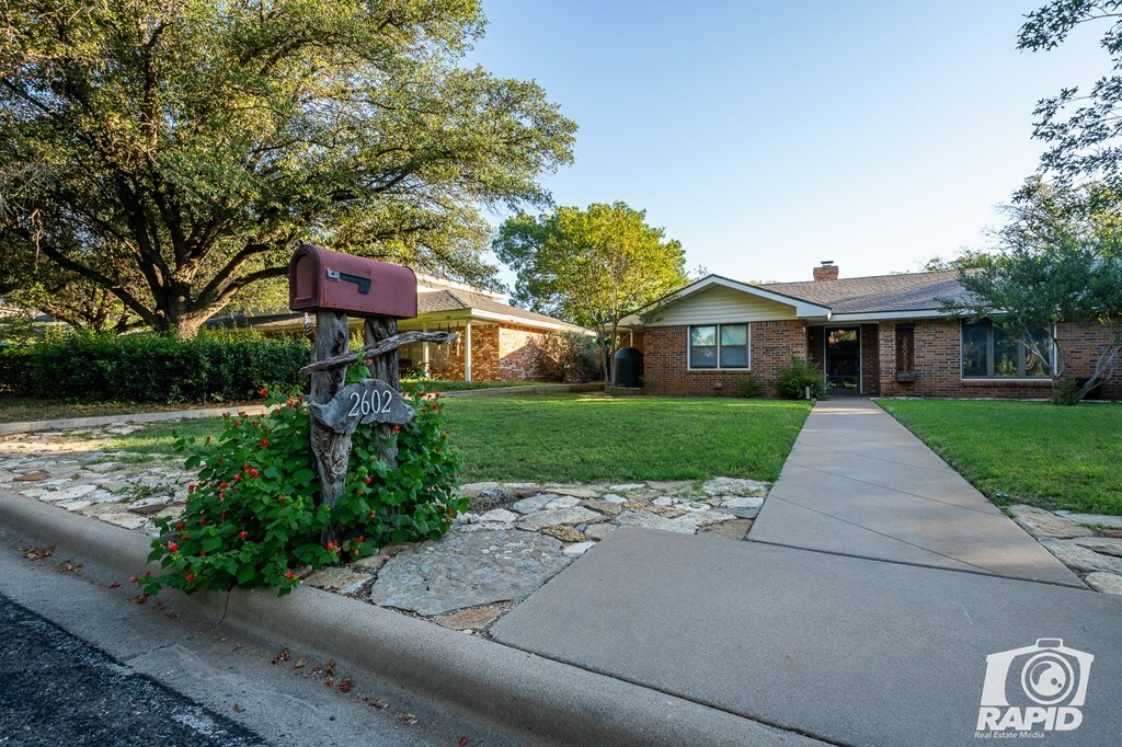 Property Photo:  2602 Vista Court  TX 76904 