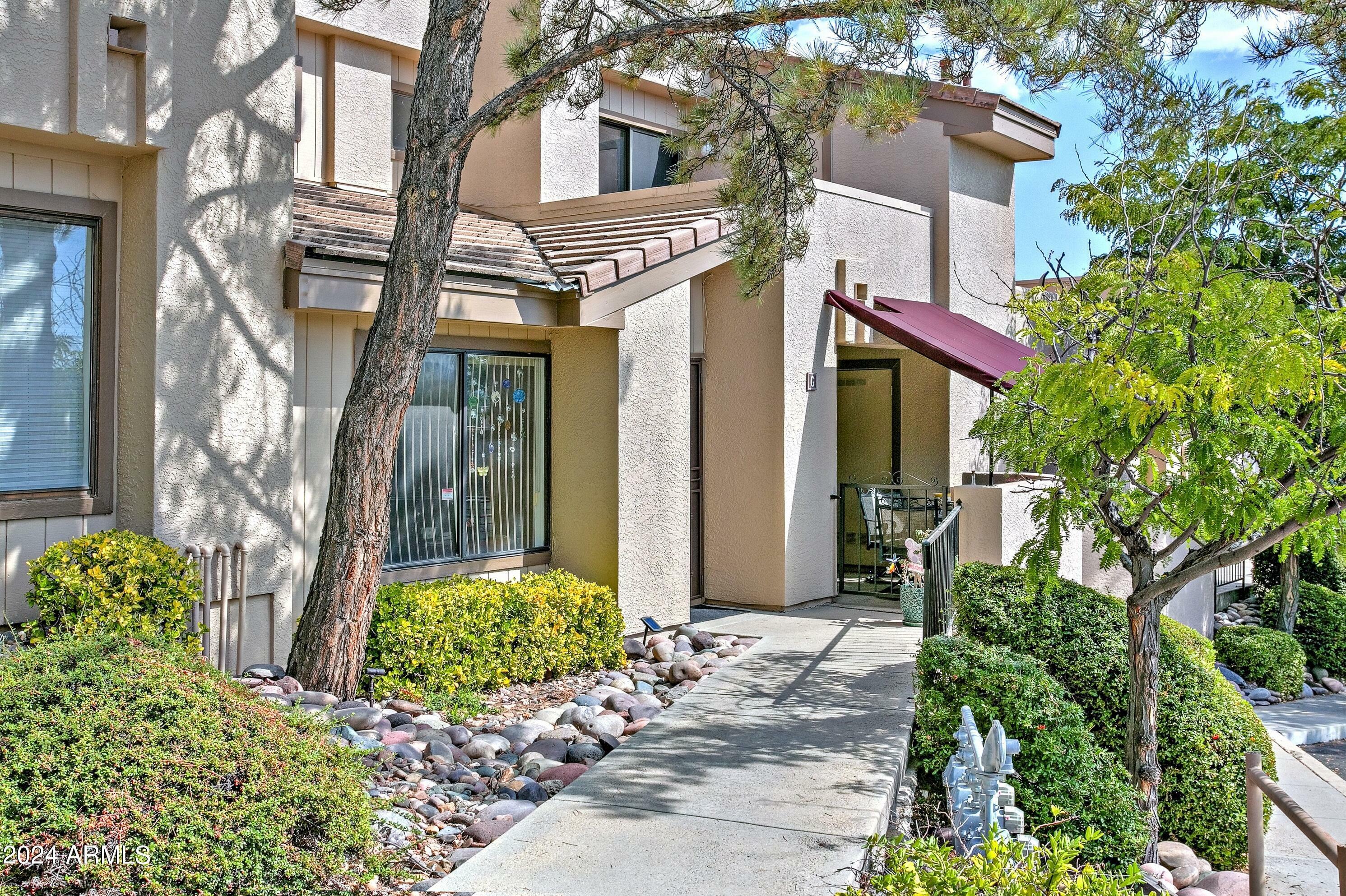 Property Photo:  2190 Resort Way S 11G  AZ 86301 