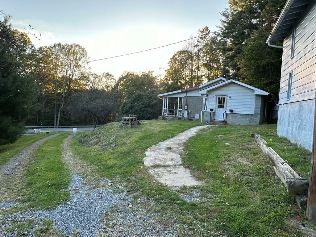 38707 Midland Trail  Rainelle WV 25962 photo