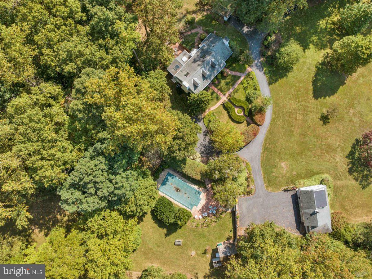 Property Photo:  5065 Diehl Road  PA 19540 