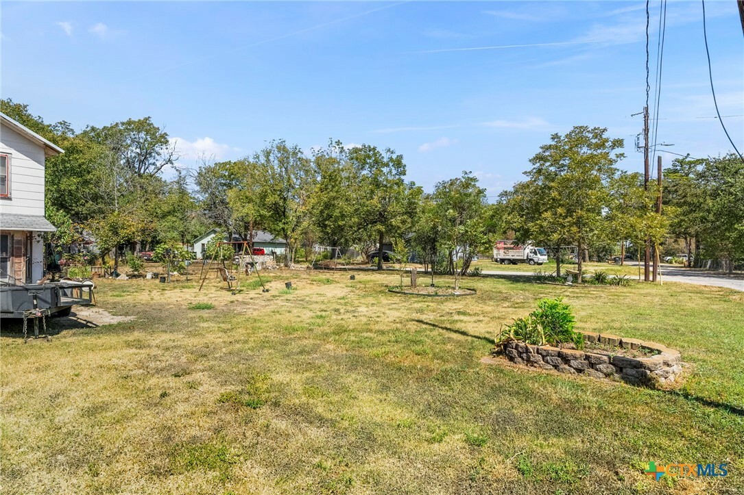 Property Photo:  103 Jennings  TX 78655 