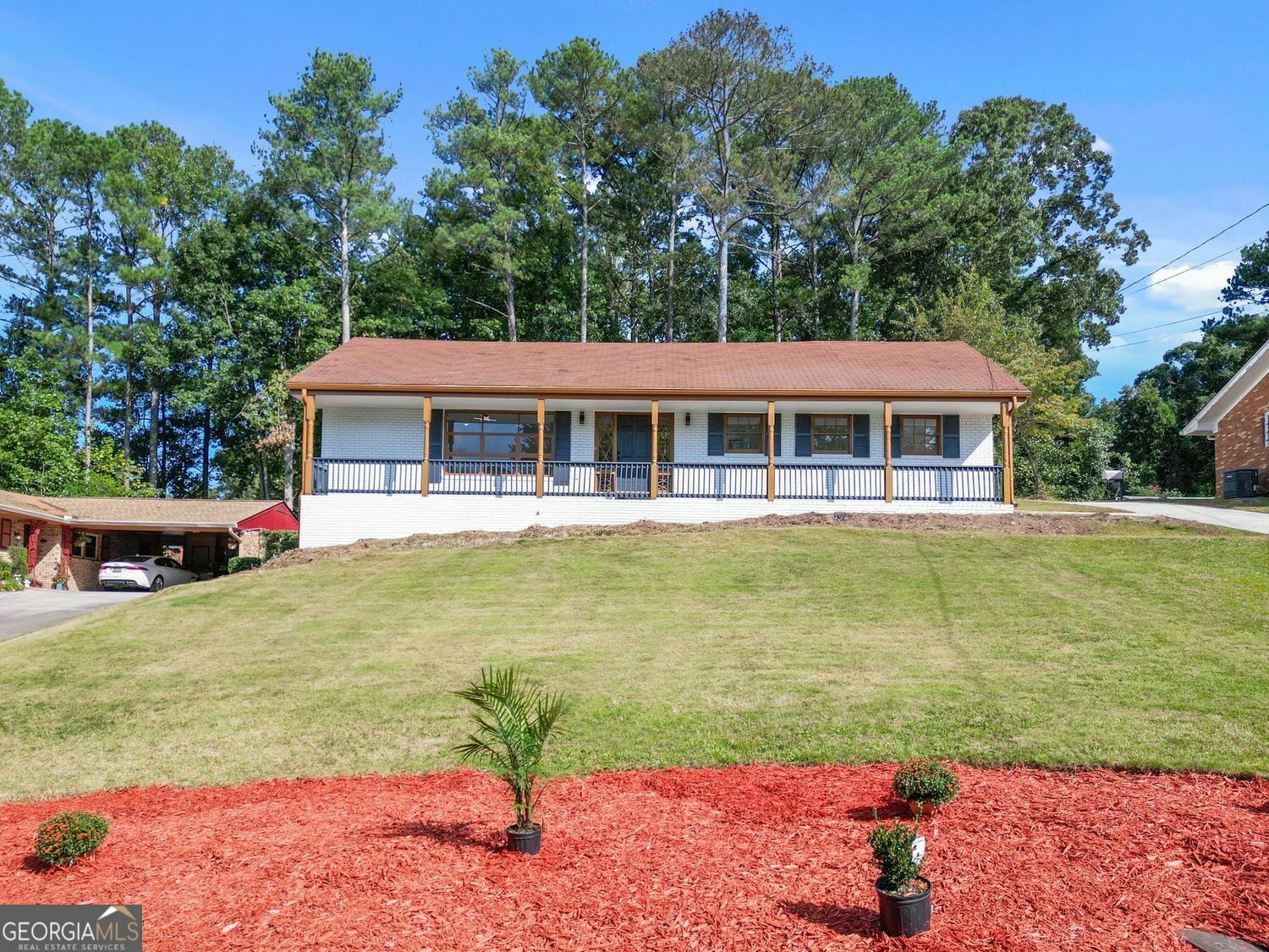 Property Photo:  2815 Spain Drive  GA 30344 