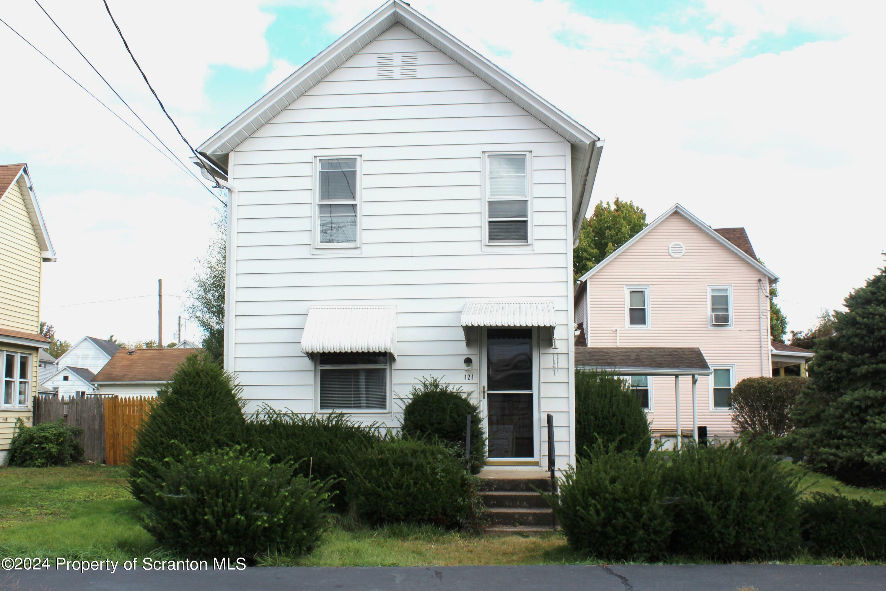 Property Photo:  121 River Street  PA 18434 