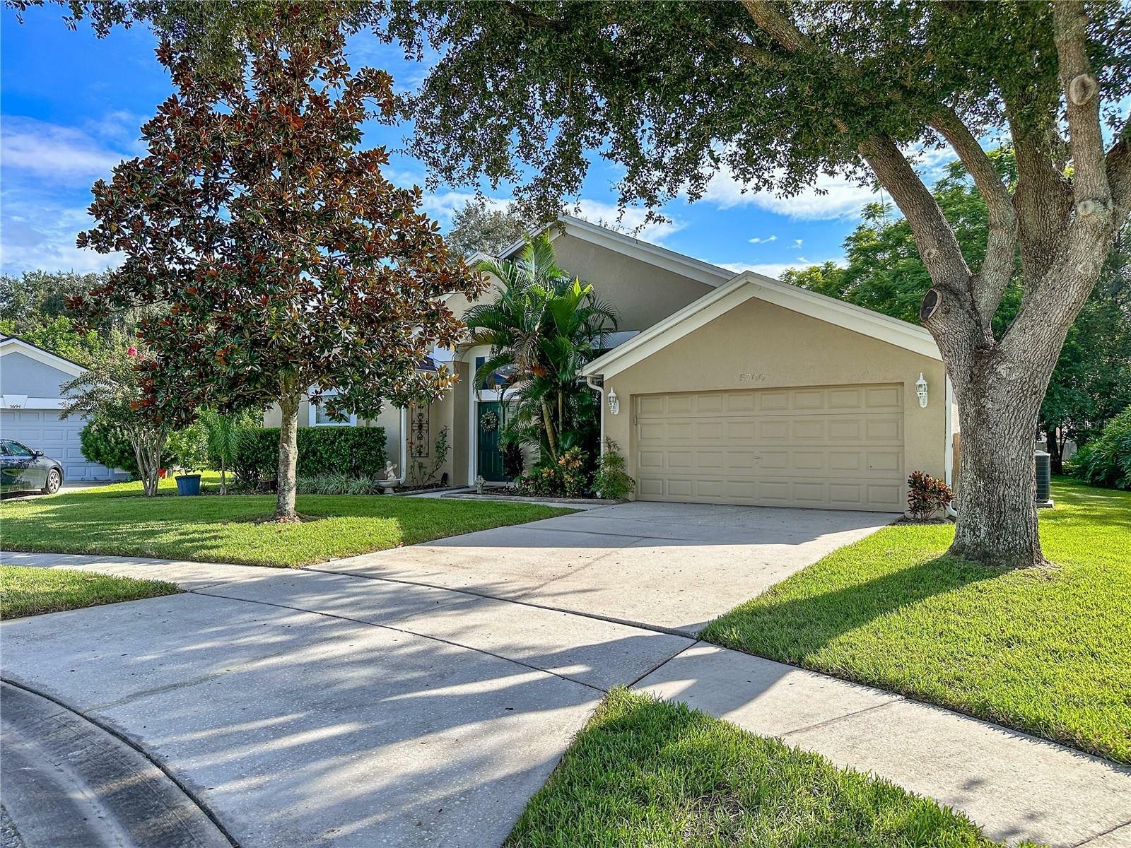 Property Photo:  5700 Donnelly Circle  FL 32821 