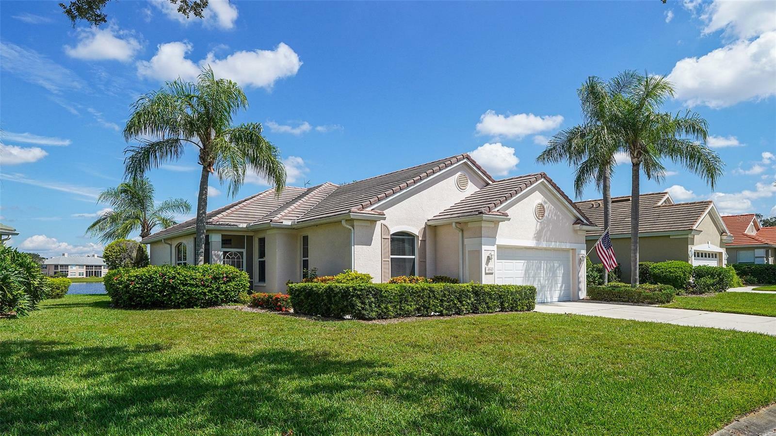 Property Photo:  4043 Caddie Drive E  FL 34203 