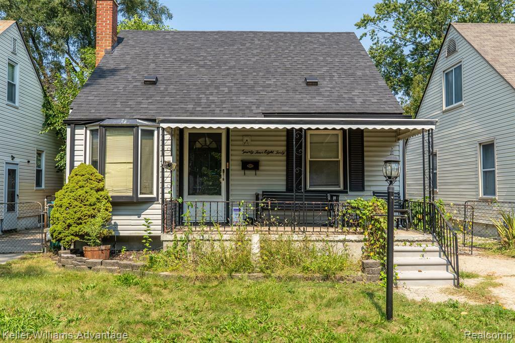 Property Photo:  24840 New York Street  MI 48124 4485 
